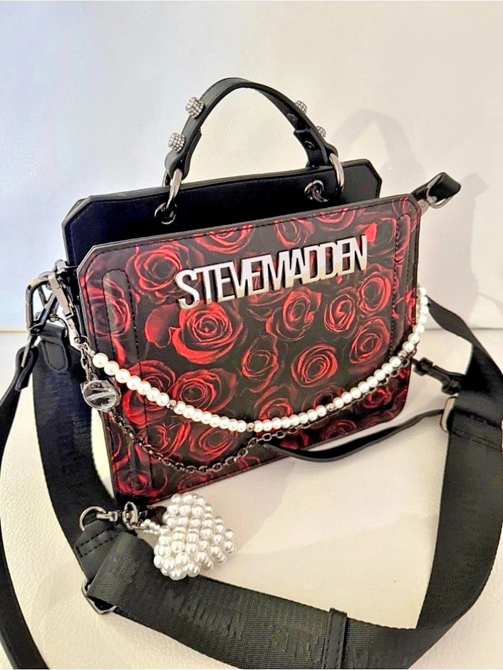 STEVE MADDEN Floral Rose Shoulder Bag Black & Red